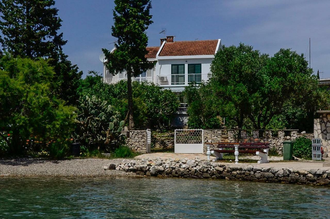 Holiday Home Lovište Eksteriør billede