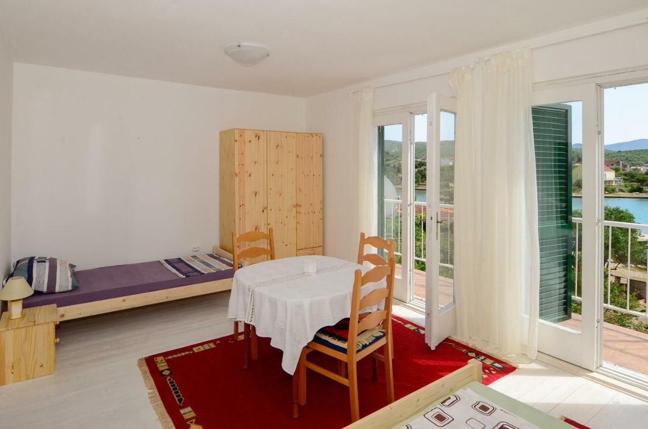 Holiday Home Lovište Eksteriør billede
